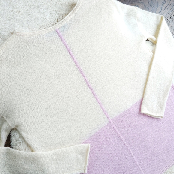 360 Cashmere Color Block Lavender Super Soft Sweater - Picture 6 of 8